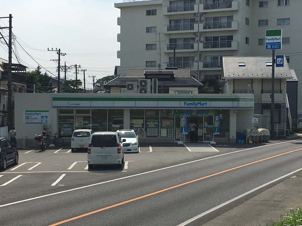 川崎市中原区小杉陣屋町2丁目の土地(ファミリーマート上丸子天神町店)