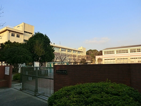 【1号棟】保土ケ谷区新築戸建2台駐車可パントリー(横浜市立上菅田笹の丘小学校)