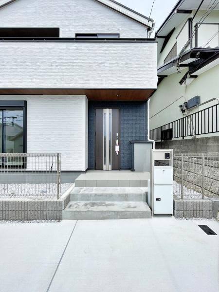 【3号棟】保土ケ谷区新築戸建2台駐車可パントリー