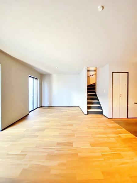 【16号棟】鶴見区新築戸建　ルーフバルコニー