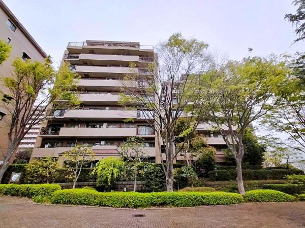 港北ファミールハイツ８号棟