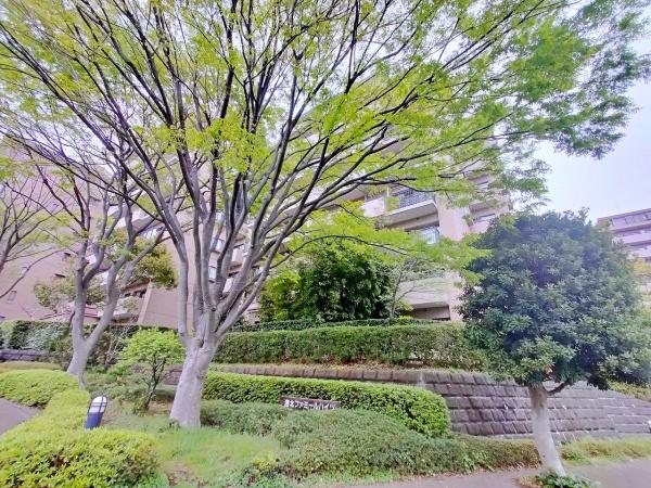 港北ファミールハイツ８号棟
