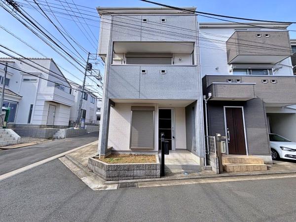横浜市西区境之谷の中古一戸建