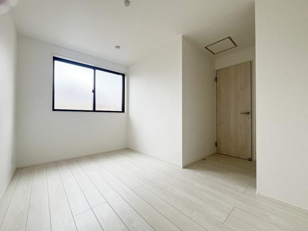 中区新築戸建ビルトイン車庫小学校徒5分圏内
