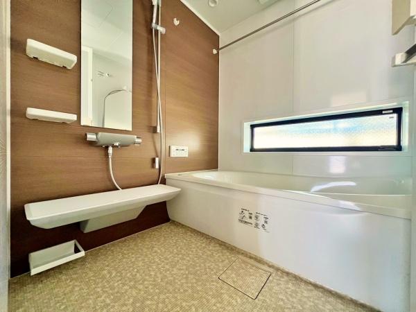 【7号棟】藤沢市新築戸建　LDK21帖　パントリー　SIC