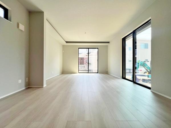【2号棟】保土ケ谷区新築戸建　LDK18帖　ルーバル
