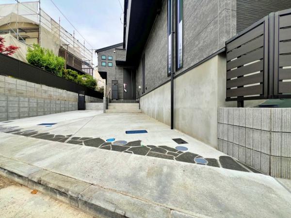 【2号棟】保土ケ谷区新築戸建LDK20帖WIC中庭