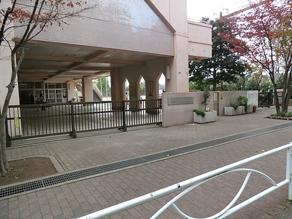【1号棟】都筑区新築戸建 和室 ルーバル(横浜市立中川西小学校)