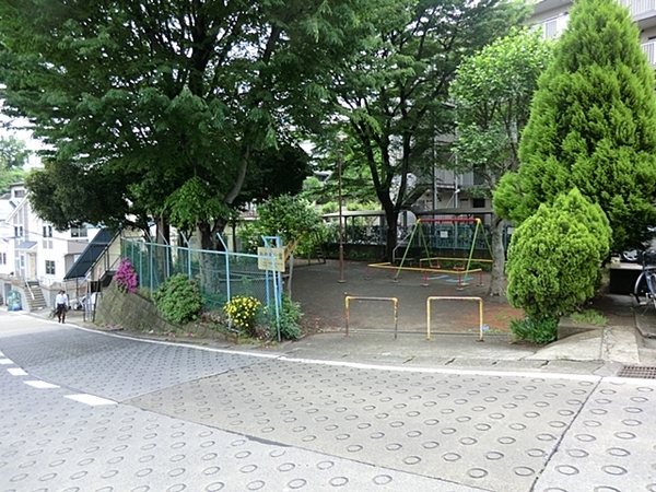 川崎市高津区千年の中古一戸建て(新作南公園)