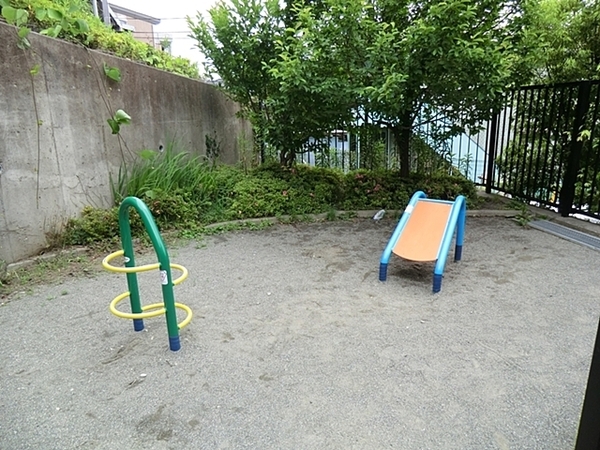 藤沢市西富1丁目の中古一戸建て(白旗保育園)