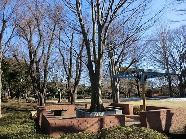 藤沢市西富1丁目の中古一戸建て(翠ケ丘公園)