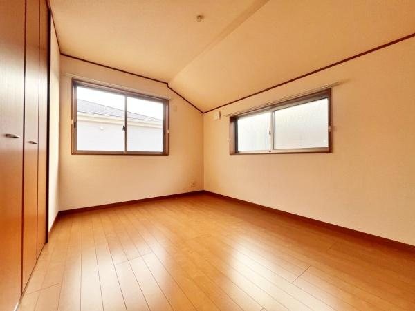 藤沢市西富１丁目の中古一戸建て