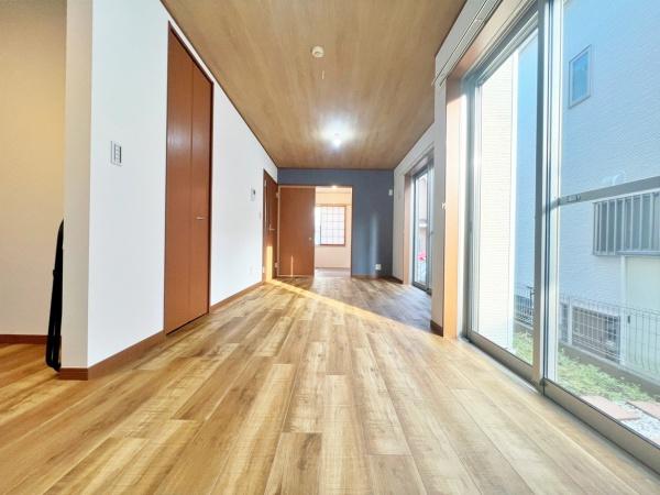 藤沢市中古戸建2台駐車可WICリフォーム
