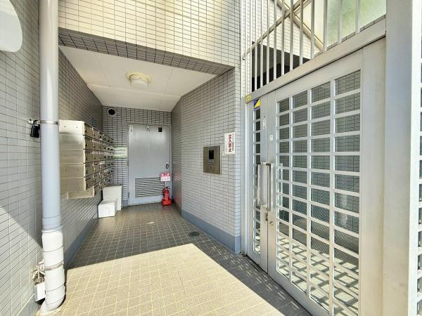 サンピア杉田【眺望◎】【駅徒8分】【平坦】