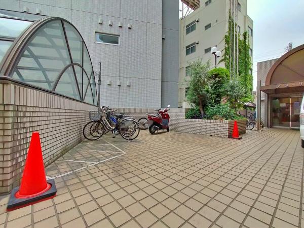 アカデミー・グローリア初穂町田合同ビル
