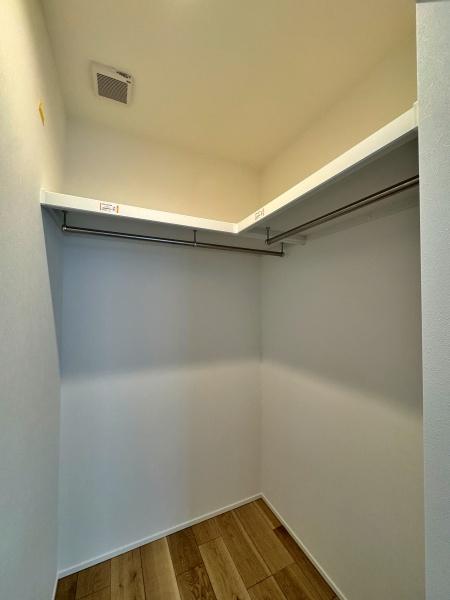 【A号棟】海老名市新築戸建WICパントリーロフト
