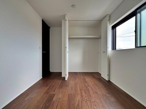 【B号棟】海老名市新築戸建WICパントリーLDK20帖
