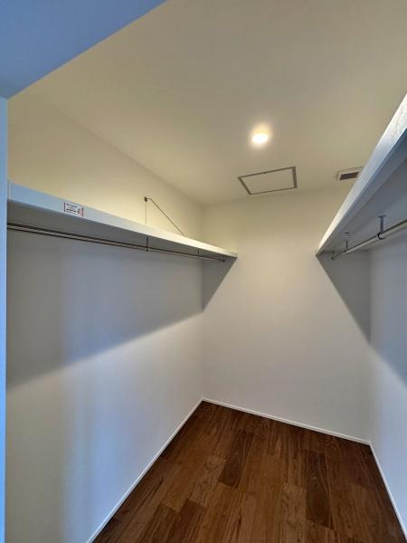 【B号棟】海老名市新築戸建WICパントリーLDK20帖