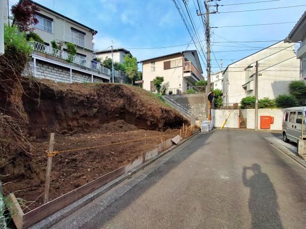 川崎市売地建築条件無し南面道路