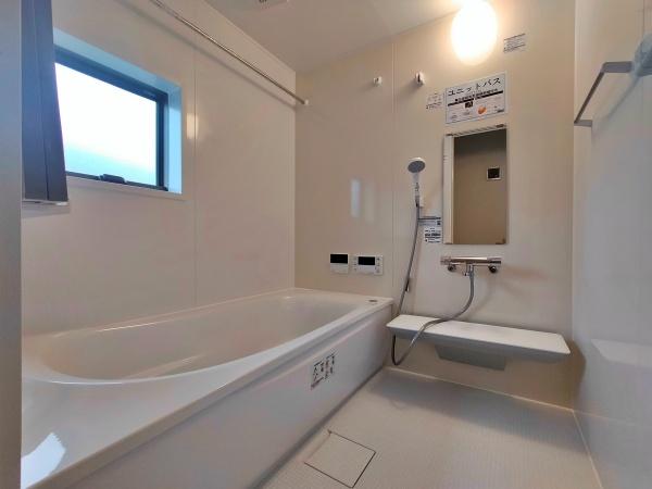 【2号棟】藤沢市新築戸建2台駐車可床暖房