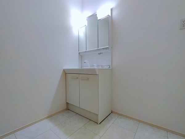 【2号棟】緑区新築戸建2台駐車可WICパントリー