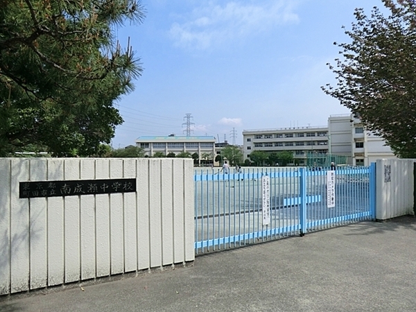 町田市新築戸建駅徒10分2台駐車可吹抜け(町田市立南成瀬中学校)