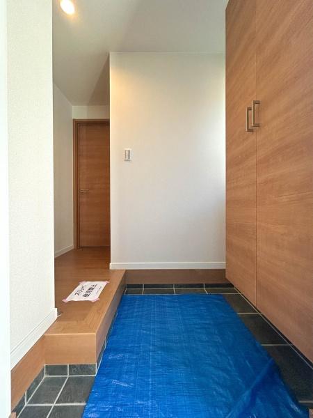 【C号棟】南区新築戸建WIC南道路面す日当たり◎