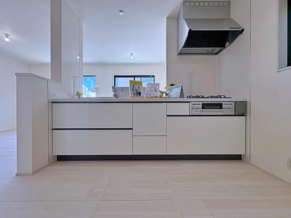 【1号棟】大和市新築戸建2WIC対面キッチン