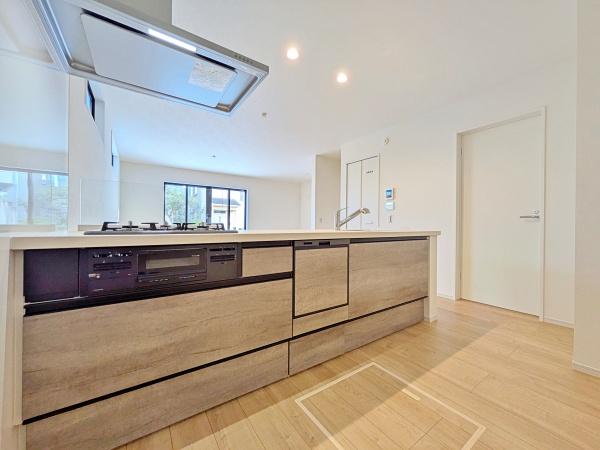 【3号棟】藤沢市新築戸建2台駐車可駅徒5分WIC