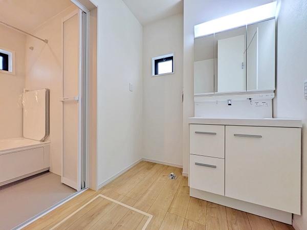 【3号棟】藤沢市新築戸建2台駐車可駅徒5分WIC