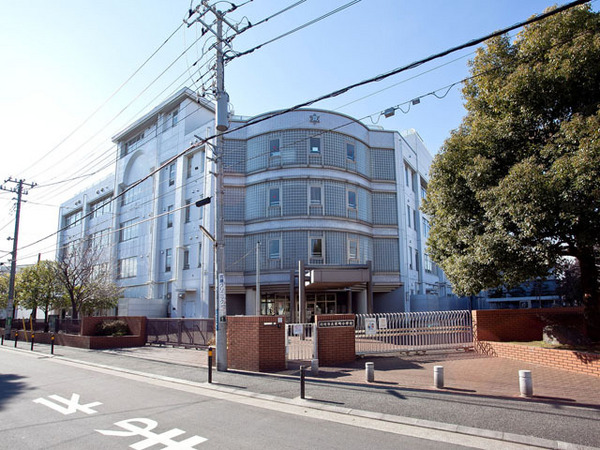 【3号棟】川崎市新築戸建2台駐車可床暖房WIC(川崎市立京町小学校)