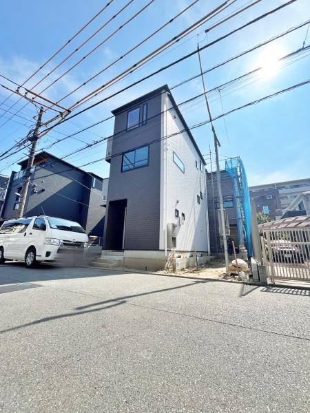 【5号棟】川崎市新築戸建床暖房WICリビング階段
