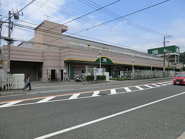【1号棟】横須賀市新築戸建3台駐車可WIC角地(FUJI野比店)