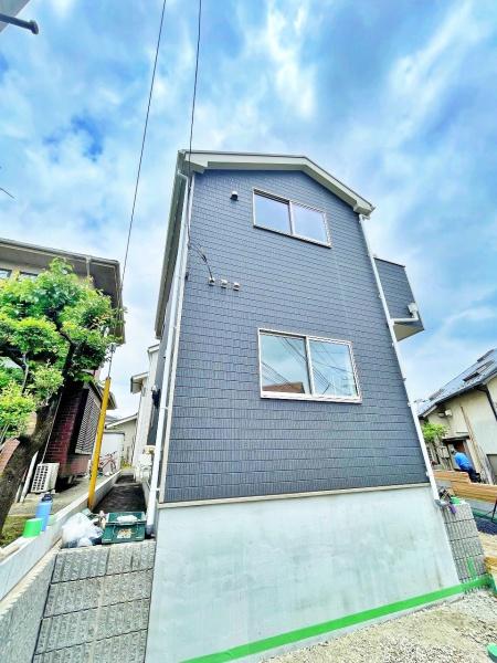 横浜市青葉区荏田西４丁目の新築一戸建