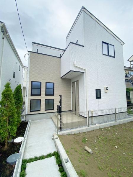 【3号棟】藤沢市新築戸建　2台駐車可　WIC　吹抜け