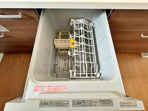 【1号棟】藤沢市新築戸建　LDK19帖　パントリー
