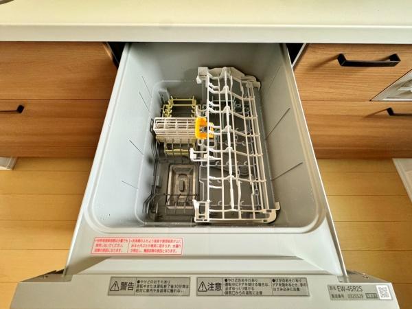 【2号棟】藤沢市新築戸建　LDK19帖　パントリー