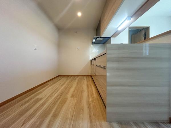 磯子区新築戸建2駅利用可平坦全室南向き都市ガス