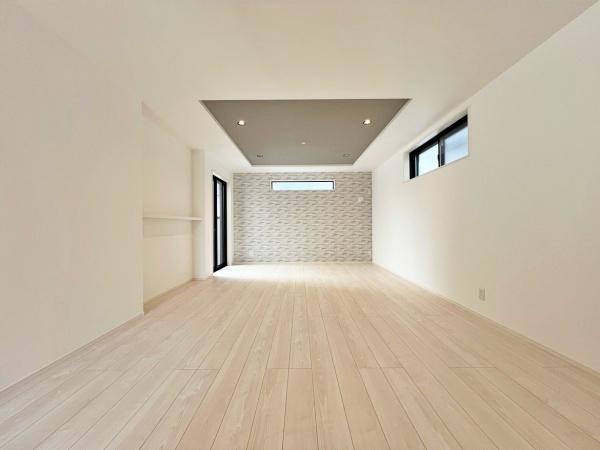 港北区新築戸建LDK20帖吹抜けWIC2ヶ所