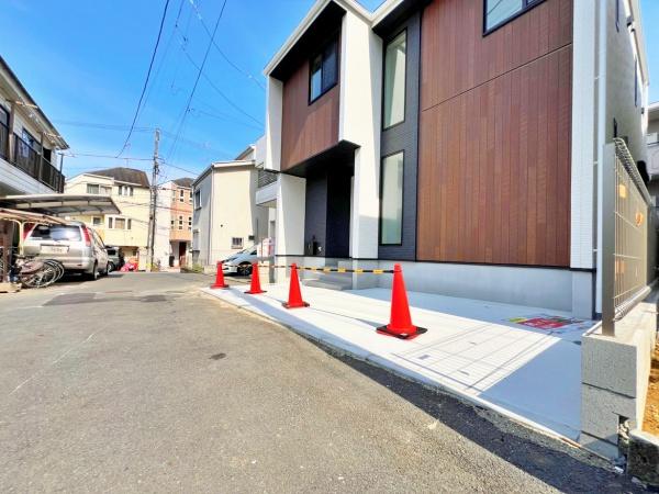 港北区新築戸建LDK20帖吹抜けWIC2ヶ所