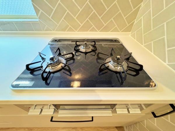 横浜市港南区笹下3丁目の中古一戸建て(キッチン)