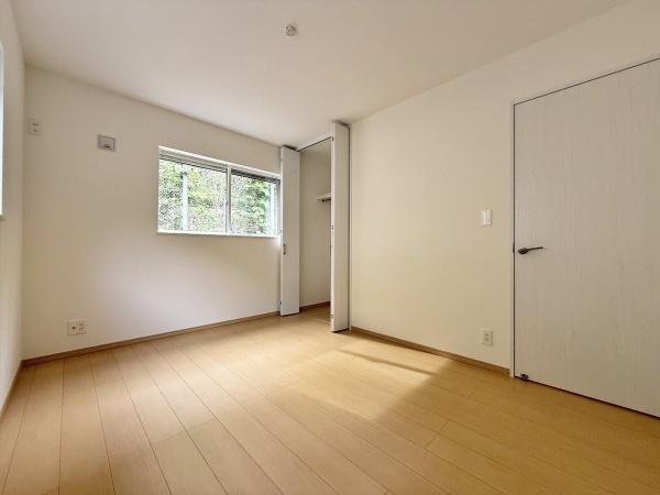 【11号棟】横須賀市新築戸建　LDK18帖　2台駐車可