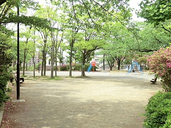 横浜市戸塚区名瀬町の土地(名瀬下第三公園)