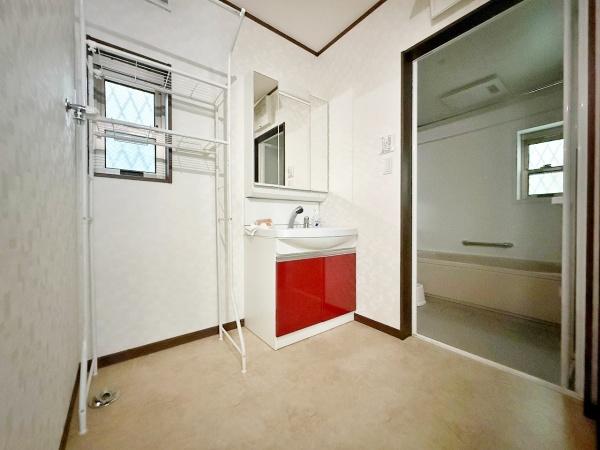 横須賀市鷹取２丁目の中古一戸建て