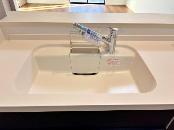 【3号棟】藤沢市新築戸建LDK18帖納戸カードキー(キッチン)