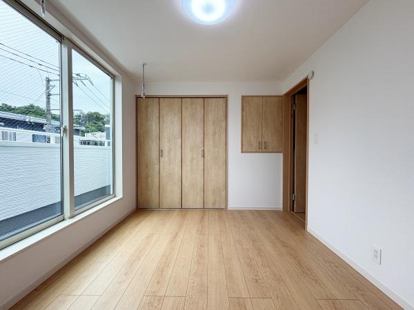 【2号棟】保土ケ谷区新築戸建ビルトイン車庫LDK18帖