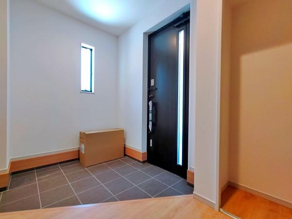 【1号棟】横須賀市新築戸建パントリー角地
