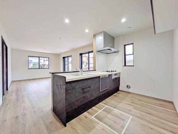 横浜市鶴見区下末吉６丁目の新築一戸建