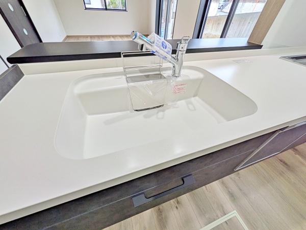 横浜市鶴見区下末吉６丁目の新築一戸建