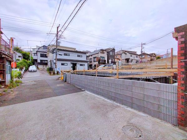 【B号棟】鶴見区新築戸建吹抜け対面キッチン